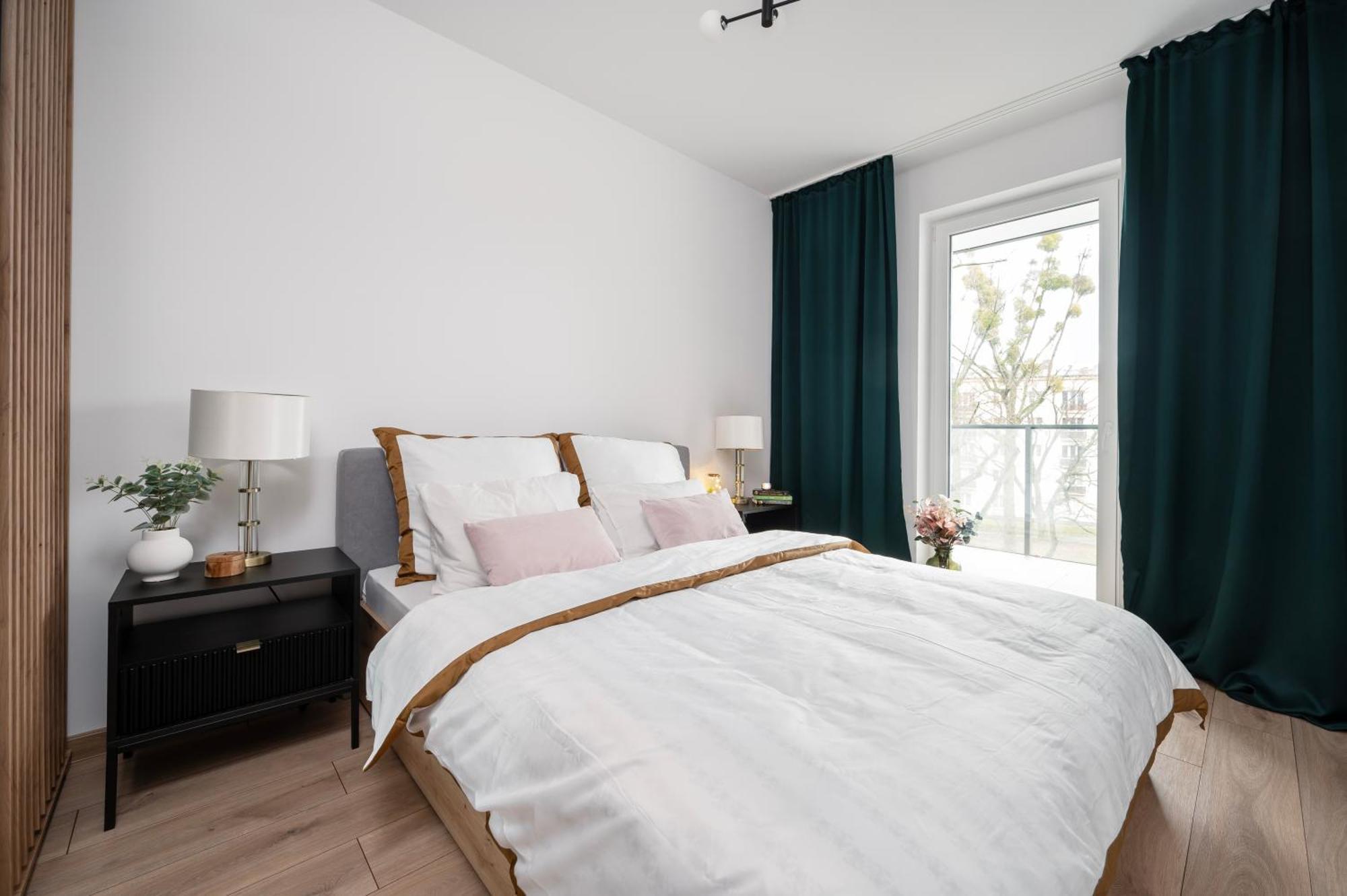 Manufaktura Residence - Apartamenty Prestiz Z Garazem Podziemnym I Dwoma Lazienkami 罗兹 外观 照片