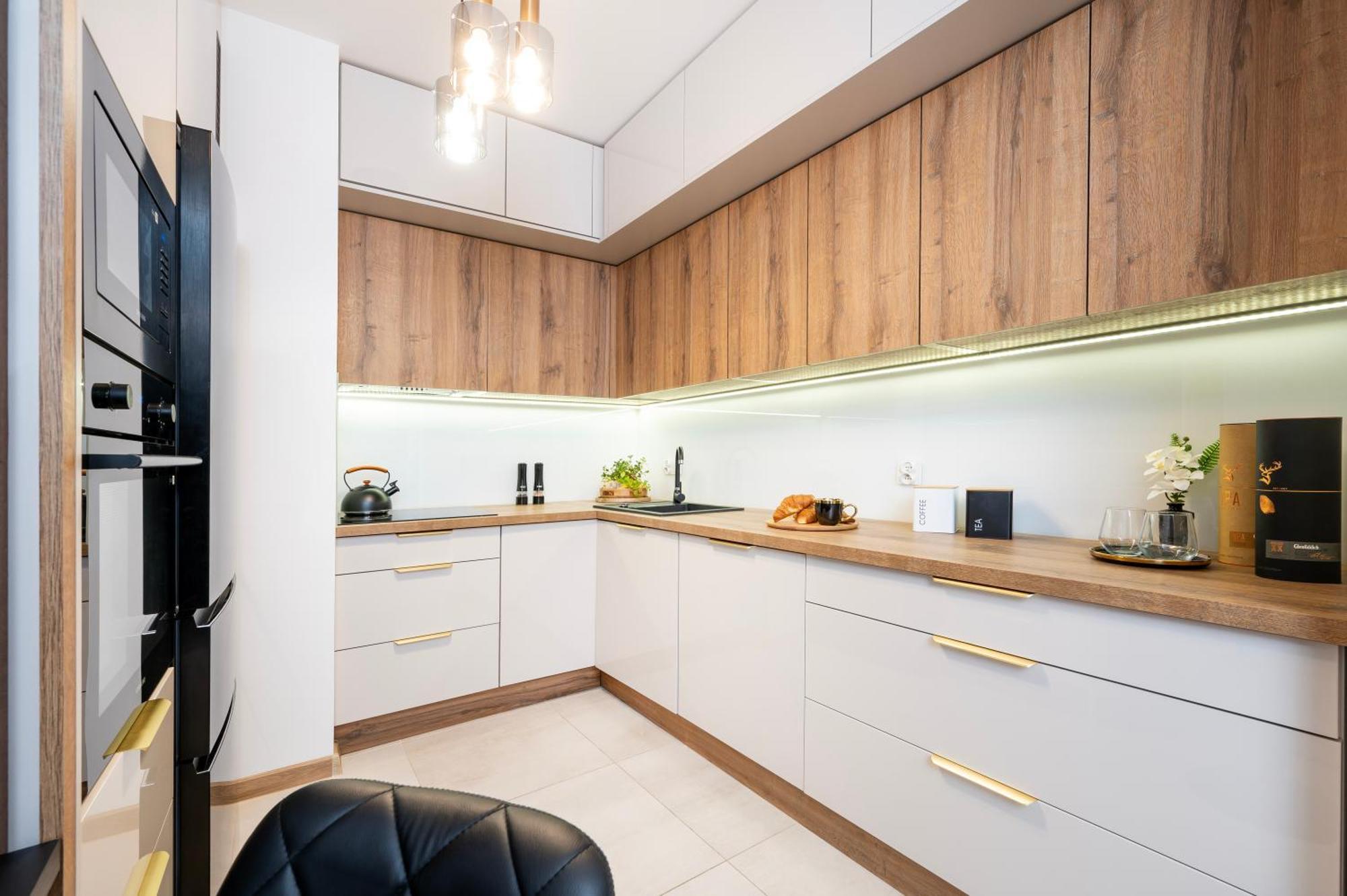 Manufaktura Residence - Apartamenty Prestiz Z Garazem Podziemnym I Dwoma Lazienkami 罗兹 外观 照片